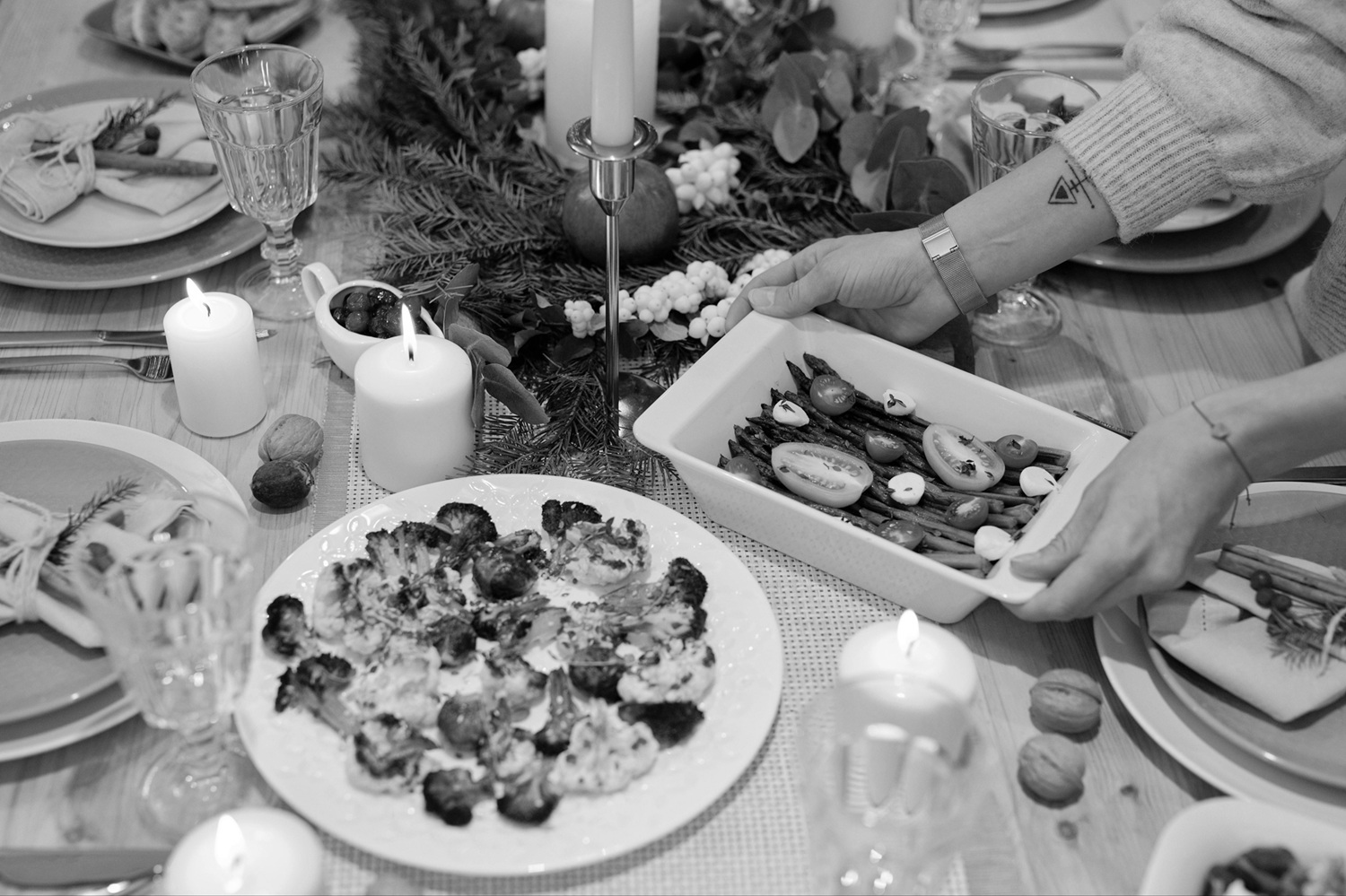 A decorated table at Christmas